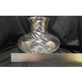 Swirl glass vase