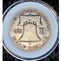 U S A -SILVER FRANKLIN HALF DOLLAR 1958 LIBERTY BELL DENVER MINT GOOD CONDITION IN CAPSULE SILVER90%