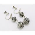 A Gorgeous Pair of Vintage Detailed Design Filigree Ball Earrings in 800 Silver.