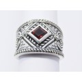 A Lovely Broad Garnet Ring in Sterling Silver.