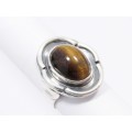 A Lovely Vintage Modernist  Design Ring With a Tigers Eye Stone in Sterling Silver.