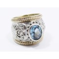 A Gorgeous Two Tone Blue Topaz Ring in Sterling Silver and 9ct Gold