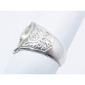 Stunning Equestrian Ring in Sterling Silver