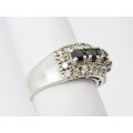 A Lovely Vintage Design Black Zirconia Ring in Sterling Silver.