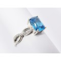 A Stunning Vivid Blue Zirconia Ring in Sterling Silver