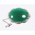 A Gorgeous Huge Green Agate Vintage Brooch in Sterling Silver.