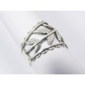 A Lovely Broad Leaf Design Ring in Sterling Silver.