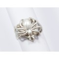 A Lovely Detailed Spider Ring in Sterling Silver.
