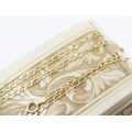 A Gorgeous Flat link Necklace in 9ct Gold