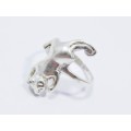 A Lovely Detailed Cat Ring in Sterling Silver