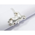 A Lovely Detailed Cat Ring in Sterling Silver