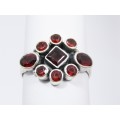 A Beautiful Garnet Stone Ring in Sterling Silver.