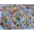 1000 X WORLD USED STAMPS OFF PAPER SEE PICS