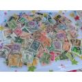MIXED WORLD USED STAMPS X 1250 OFF PAPER GOOD VALUE SEE PICS