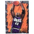 1996-97 Fleer NBA Basketball Hardwood Leader Vin Baker #134 Insert