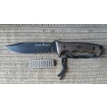 Schrade Extreme Survival knife