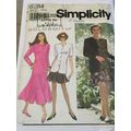 PATTERN SIMPLICITY 8284 - MISSES`/MISS PETITE SKIRT AND JACKET (SIZE 12-16, 6-22)