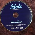 CD - IDOLS - THE ALBUM (2002) INCLUDES A POSTER OF IDOLS