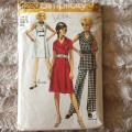 PATTERN SIMPLICITY 9220*1970 (COMPLETE)(VINTAGE) - COAT-DRESS OR TUNIC and PANTS (SIZE 14)