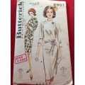 PATTERN BUTTERICK 2907 (VERY VINTAGE)(COMPLETE) - QUICK `N EASY SHIFT DRESS (SIZE 18)