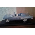 Chevrolet Impala '60 Die Cast Model  Scale 1/18 by WELLY  New in Display Box Gteed In Stock