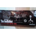 THE GODFATHER  Packard    Die Cast Model 1/18 Top Make GREENLIGHT  New  in D/Box  Gteed- In Stock