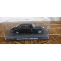 James  Bond Daimler Limousine Die Cast Model on Base in D Case    1/43   Add. Models   Quant Disc.