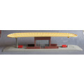 LIMA HO SCALE - STATION ROOF, AS PER FOTO - BOXED