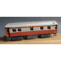 HO SCALE - OLD SAR OFFICERS COACH - NEW