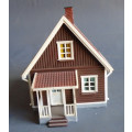 HO SCALE - TIMBER COTTAGE AS PER FOTOS