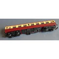 TRI-ANG OO SCALE - LMS PASSENGER COACH
