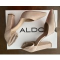 ALDO Nude heels - size 7