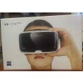 Zeiss VR One Plus Virtual Reality Smartphone Headset (White)