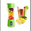 Rechargeable Fruit Blender and Smoothie Maker With USB Port