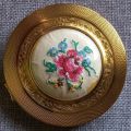 Vintage Mascot Stratton Compact Powder in working condition