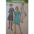 VINTAGE SIMPLICITY 9108 ROUND NECKED DRESS SIZE 18 BUST 40` COMPLETE