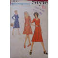 VINTAGE STYLE 3135 DRESS IN 2 LENGTHS SIZE 12 BUST 34` COMPLETE