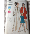 PATTERN VOGUE 7360 (SLEEVE AND FACING C EXCL) - DRESS OR COVER UP (SIZE 16)