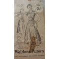 VINTAGE `WELDONS` PATTERN 7403 TWO WAY TWO PIECE DRESS SIZE 34` COMPLETE -ZIPLOC BAG
