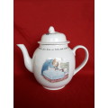 *COLLECTORS ITEM* A beatrix potter Wedgwood Peter Rabbit teapot