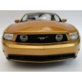 Ford Mustang GT 2010 gold 1/18 Greenlight NEW+boxed  #8054 instant wheels