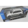Porsche Cayenne Turbo 2002 Sports Cup Team white 1/18 Welly NEW #8044 instant wheels