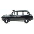 Austin FX4 1965 black London Taxi 1/43 Whitebox NEW+boxed  #5265 instant wheels