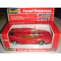 Ferrari Testarossa 1987 red Revell 1:24 NEW+boxed  #2222 instant wheels