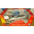 Volkswagen Golf V 2008 silver 1/18 Bburago NEW+boxed  #8822 instant wheels
