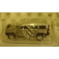 Hummer H3 SUV 2019 silver 1/43 Welly NEW+reblistered  #5743 instant wheels