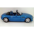BMW M - Roadster 1996 blue-met 1/18 Bburago NEW+reboxed  #8026 instant wheels