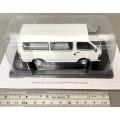 TOYOTA HIACE 1993 Minibus white 1/43 Hachette/Sparkmodel NEWinBlister *5999 instant wheels