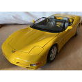 Chevrolet Corvette C5 convertible 1997 yellow 1/24 Bburago NEW+boxed  #2096 instant wheels