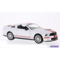 Shelby GT500 2007 white+red stripes 1/24 Road Signature NEW  #2085 instant wheels